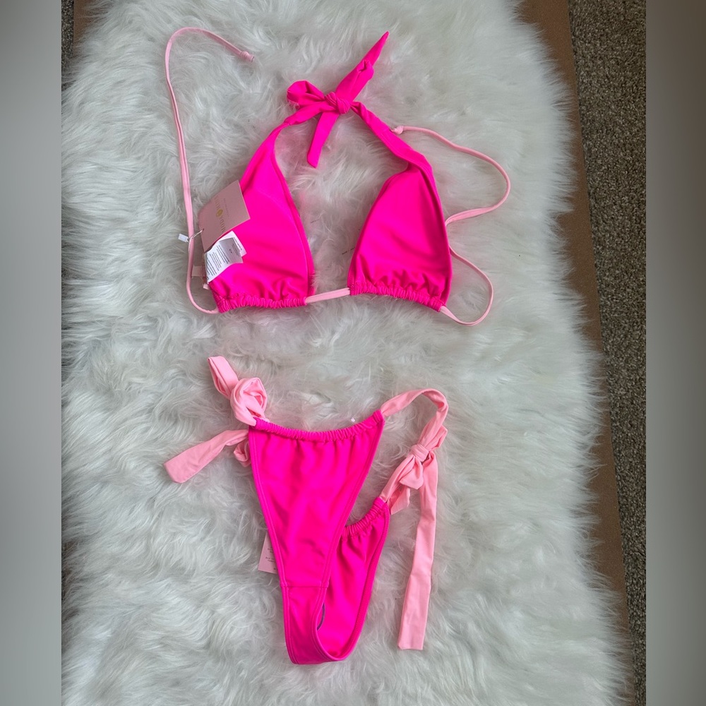 Moda Minx Hot Pink Bikini Size S with tags - Picture 2 of 3